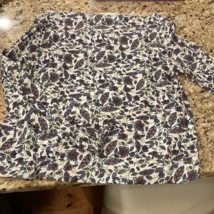 Straight fit silky feel slit neck top